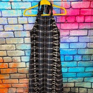 Maxi dress with built in bra and pockets